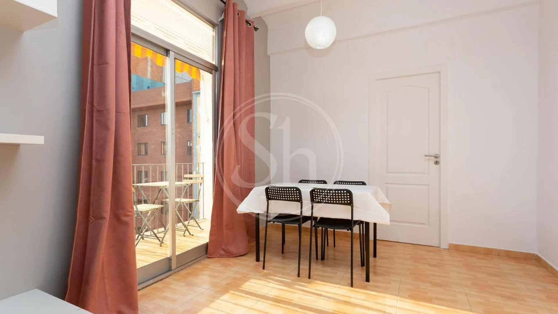 Bonito Apartamento En Plaza Espana Barcelona Spain